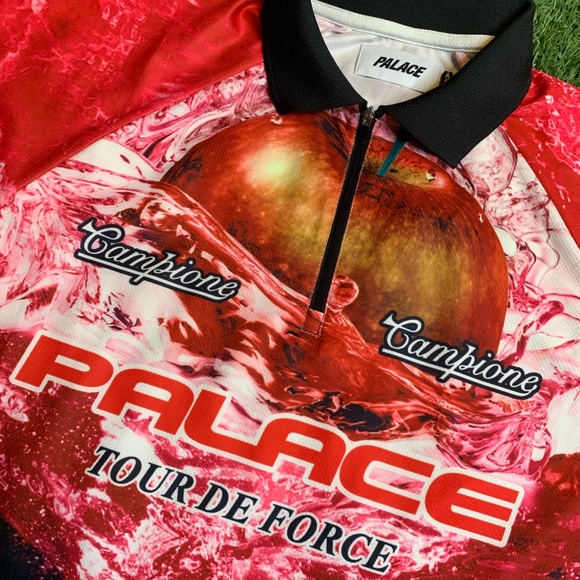 RARE PALACE Tour de Force “Fruity” Top - Picture 2 of 4